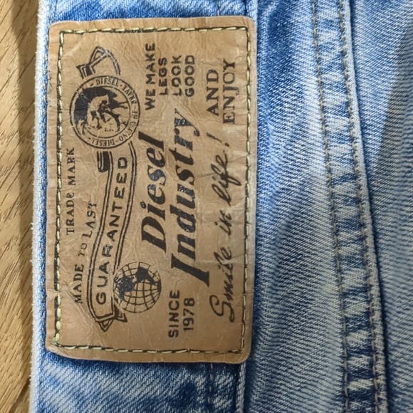 Diesel Matic distressed skinny Jeans Women  size 30x32 - Picture 3 of 16